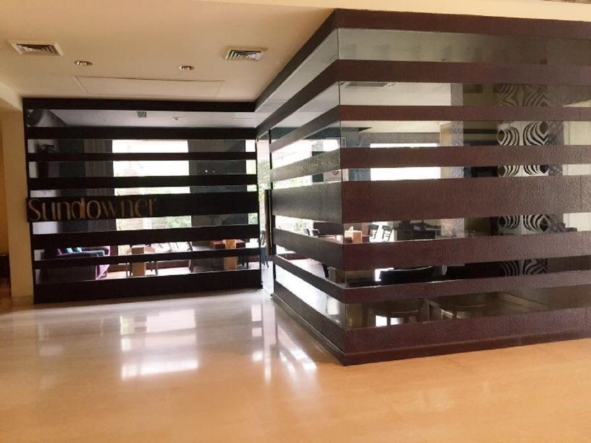 Hotel Vista New Delhi Exterior photo